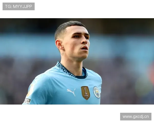 福登与桑乔:战术角色与成长路径差异解析 福登与桑乔:战术角色与成长路径差异解析