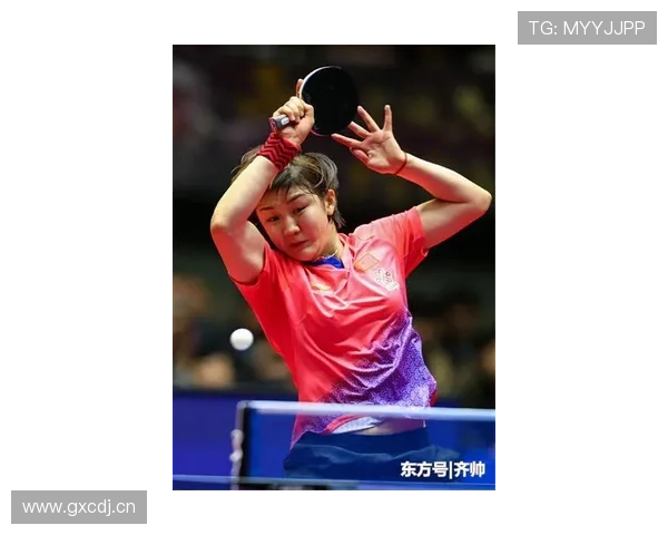 谌利军训练间隙竟然偷偷开直播？干嘛呢这操作…